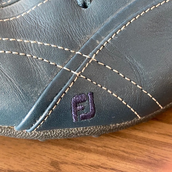 5/$25 FootJoy Casual Collection Golf Shoe - Picture 2 of 10